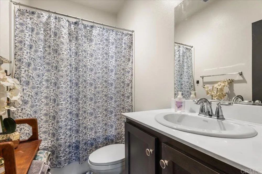 30667 Expedition Dr Winchester, CA 92596