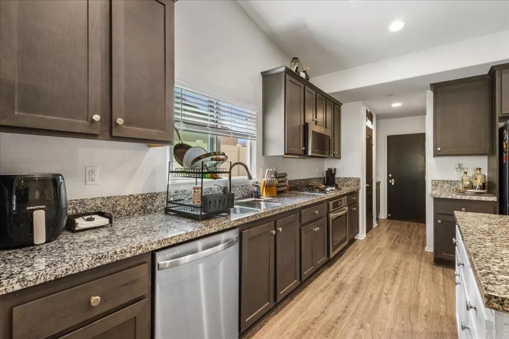 30667 Expedition Dr Winchester, CA 92596