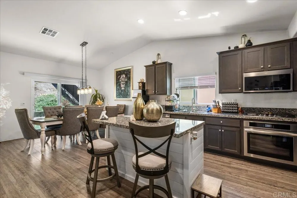 30667 Expedition Dr Winchester, CA 92596