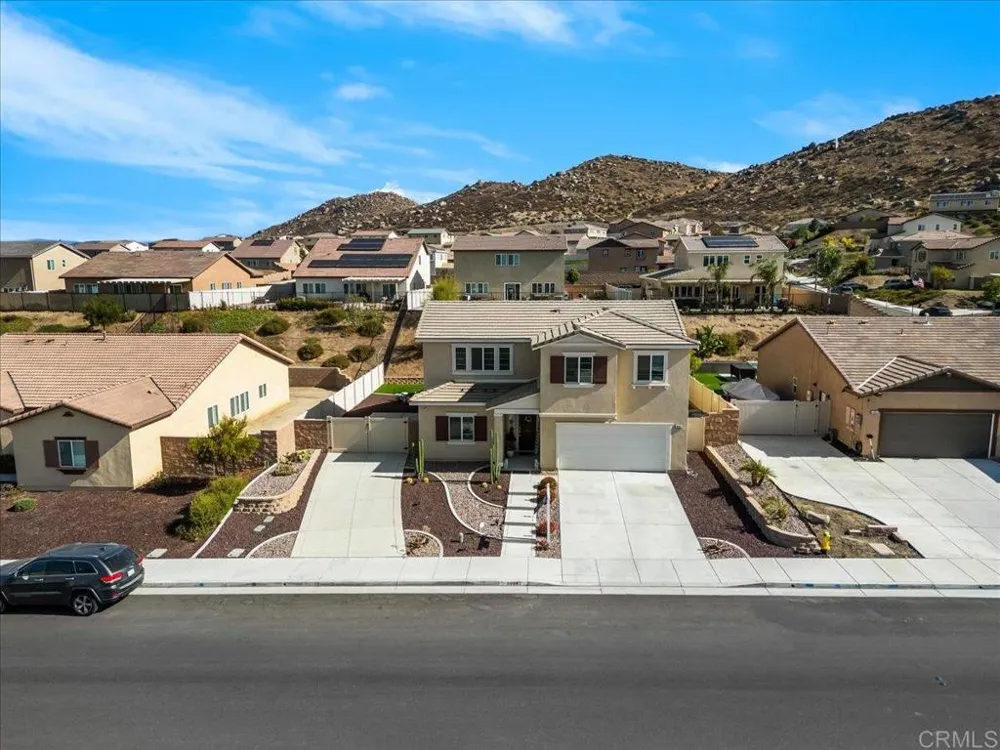 30667 Expedition Dr Winchester, CA 92596