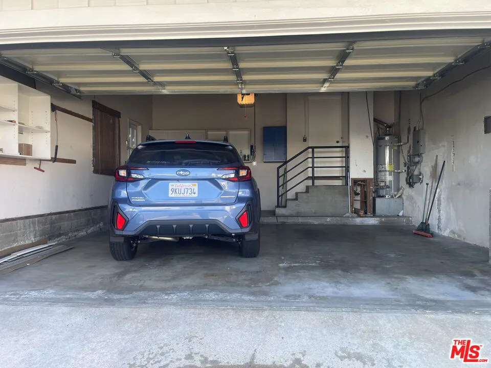 2027 Westridge Road Los Angeles, CA 90049