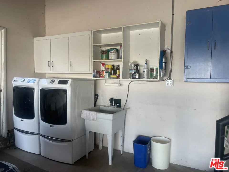 2027 Westridge Road Los Angeles, CA 90049