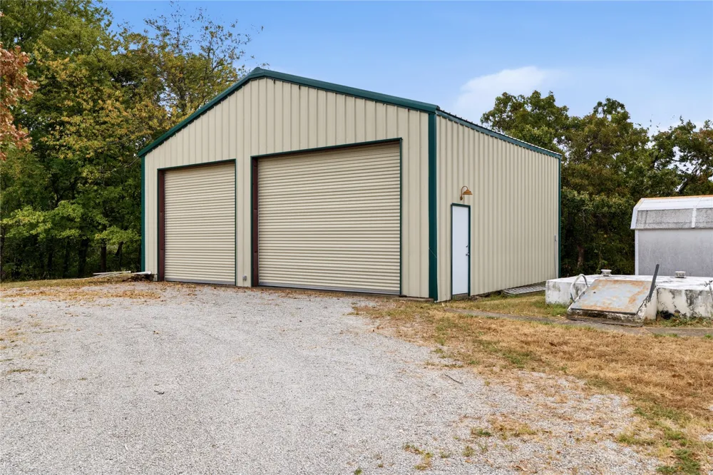 448644 E 979 ROAD Vian, OK 74962