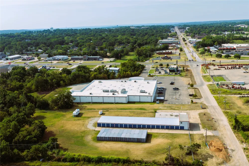 1722 Mississippi Avenue Ada, OK 74820