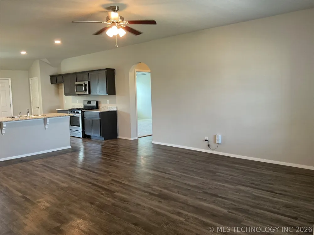 7514 E 160th Place S Bixby, OK 74008