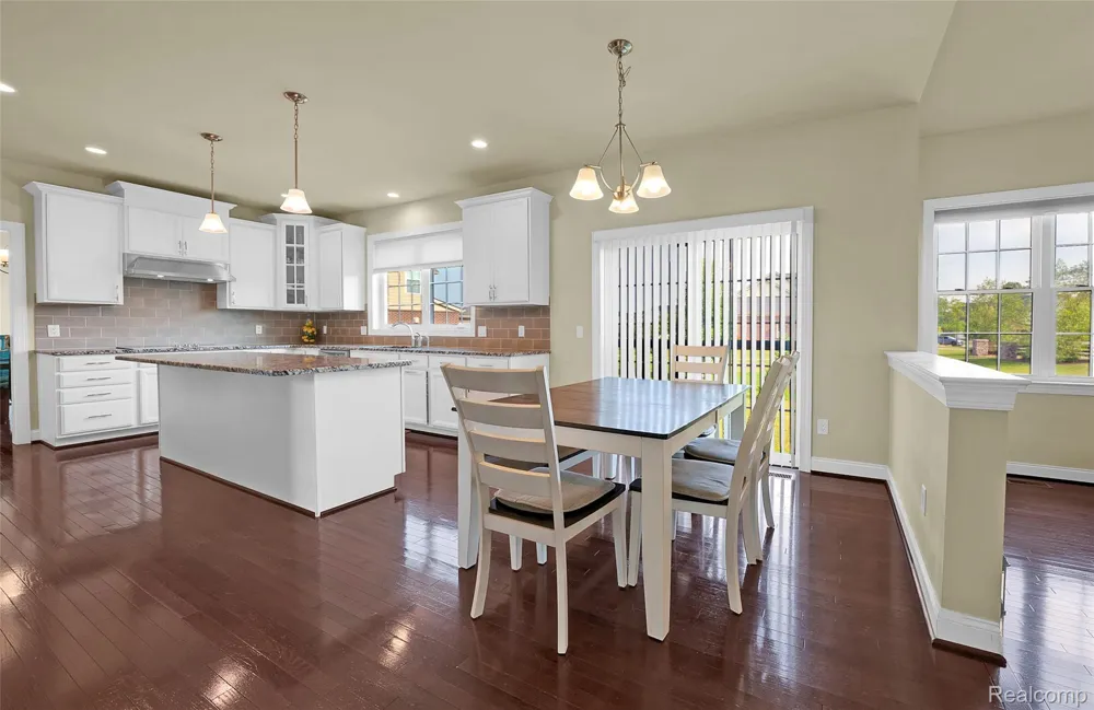 50584 Telluride Canton Charter Township, MI 48187