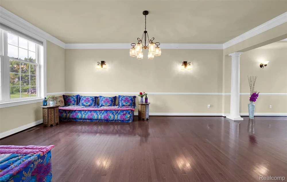 50584 Telluride Canton Charter Township, MI 48187