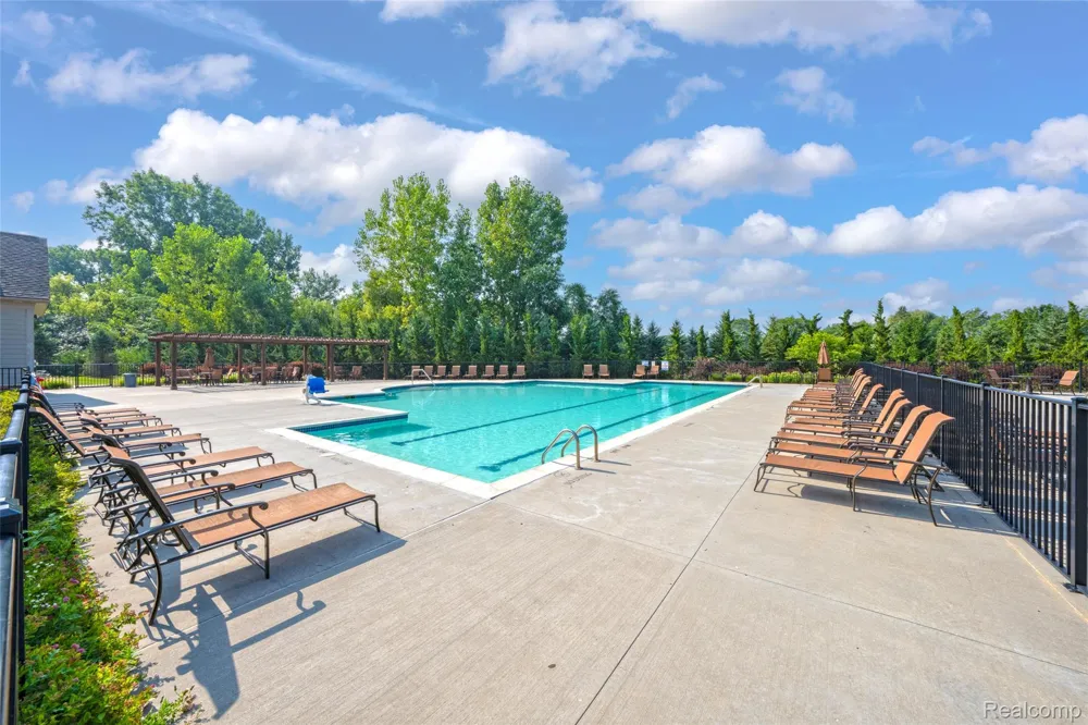 50584 Telluride Canton Charter Township, MI 48187