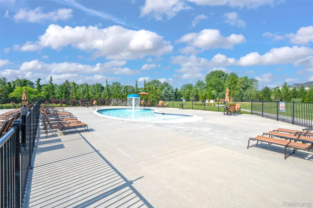 50584 Telluride Canton Charter Township, MI 48187