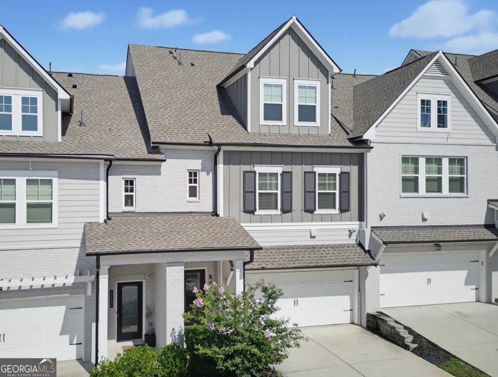 2784 Bell DR SE Smyrna, GA 30080