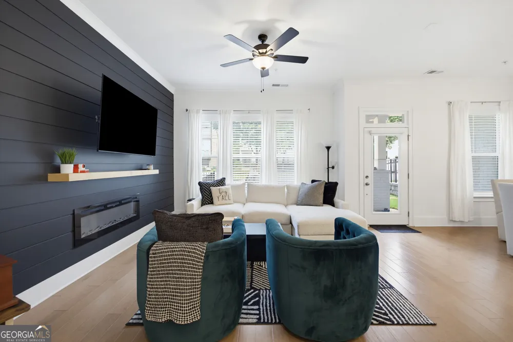 2784 Bell DR SE Smyrna, GA 30080