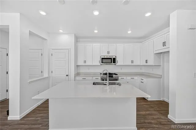 2097 Barnwood Drive Brighton, CO 80601