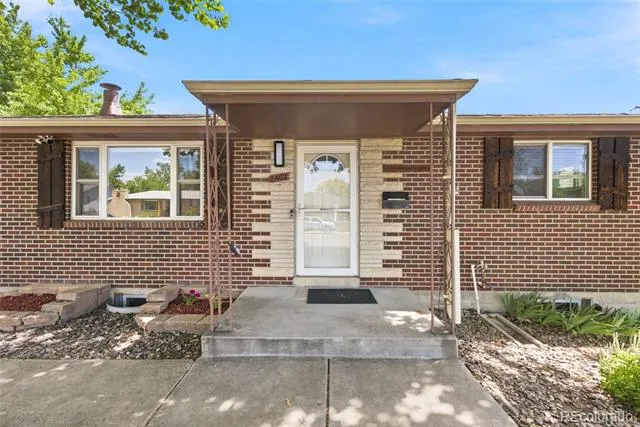 8402 Chase Street Arvada, CO 80003