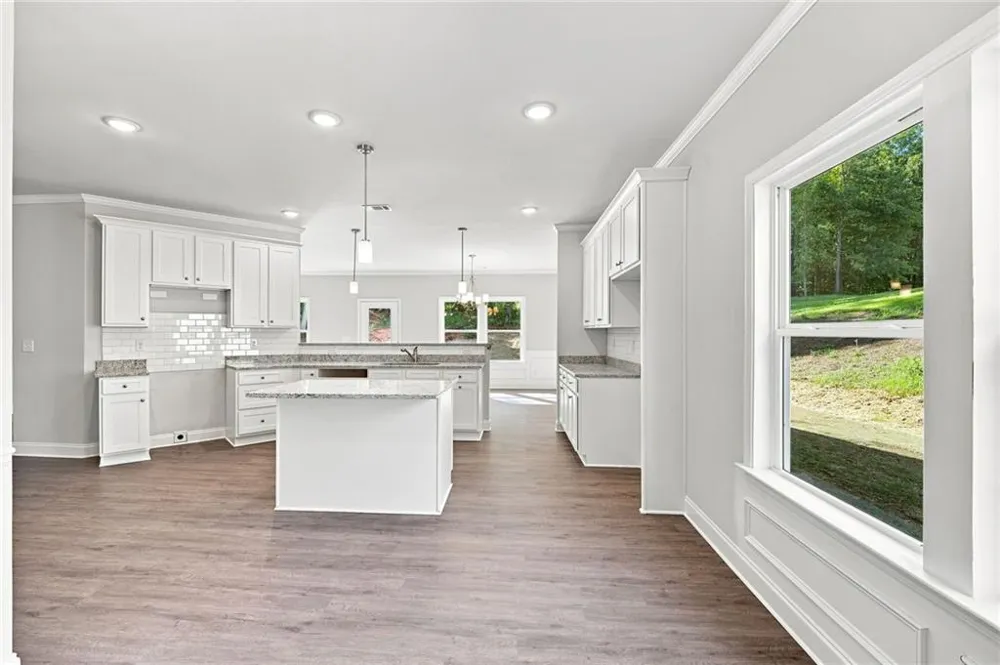4480 Rivercliffs Way Gray, GA 31032