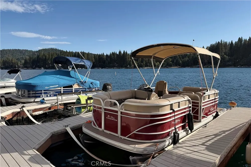 401 N 401 C- Dock Lake Arrowhead, CA 92352