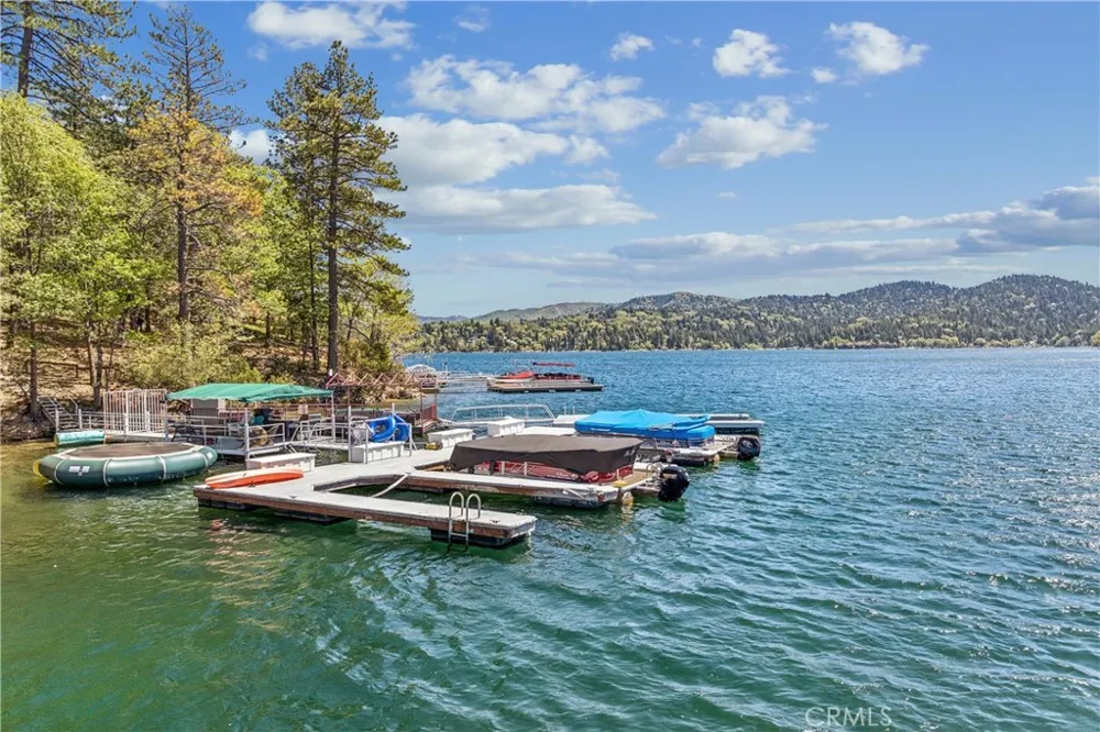 401 N 401 C- Dock Lake Arrowhead, CA 92352