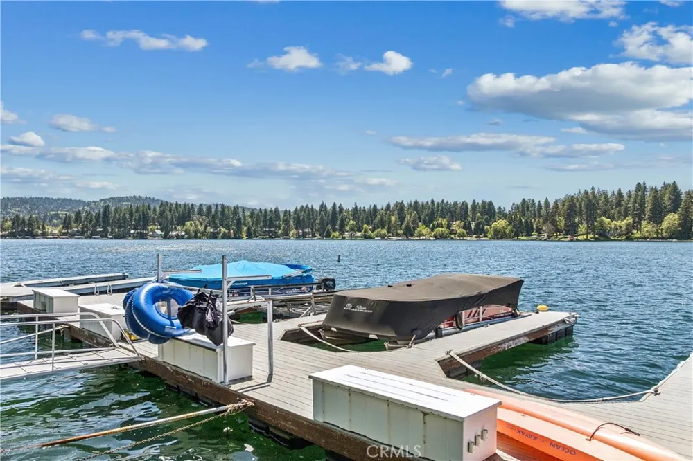 401 N 401 C- Dock Lake Arrowhead, CA 92352