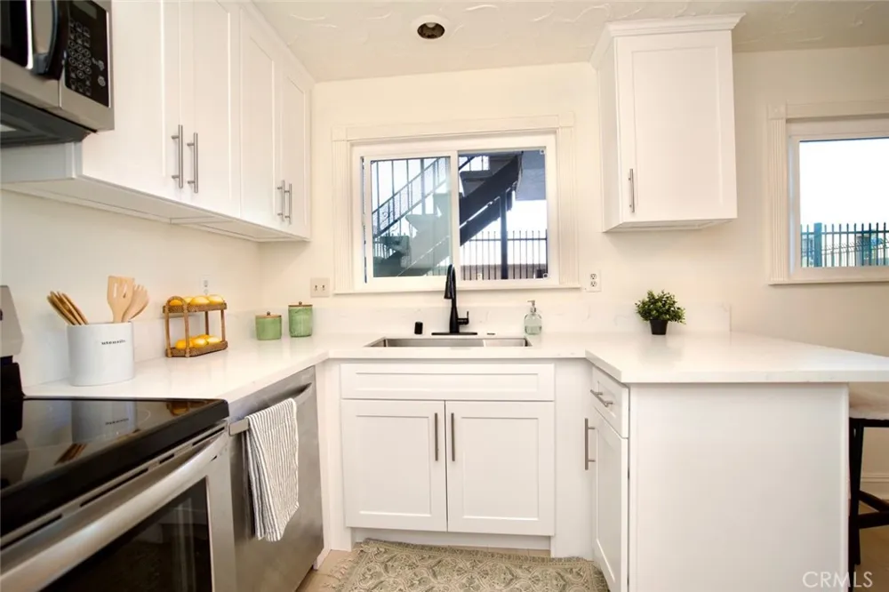 5500 Ackerfield Ave #104 Long Beach, CA 90805