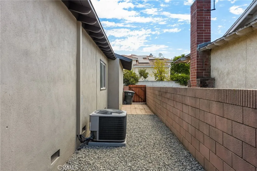 11637 Ranchito El Monte, CA 91732