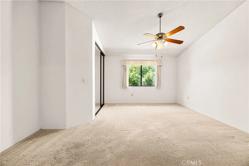 29337 Crown Point Court Sun City, CA 92586