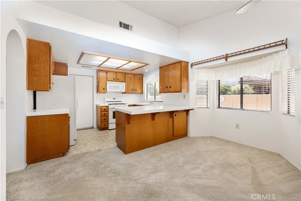 29337 Crown Point Court Sun City, CA 92586