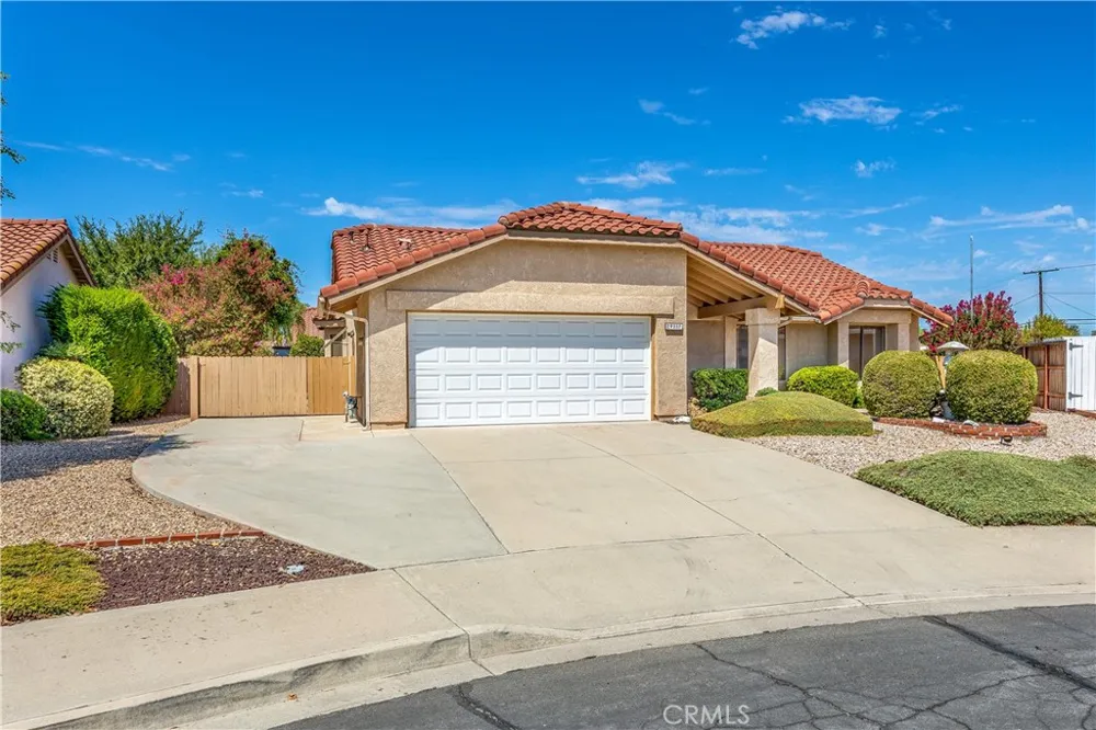 29337 Crown Point Court Sun City, CA 92586