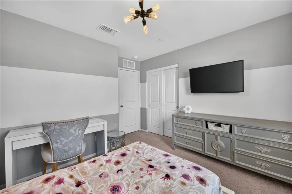 1158 Viscano Court Perris, CA 92571