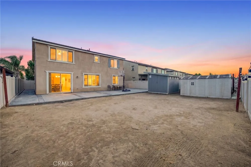 1158 Viscano Court Perris, CA 92571