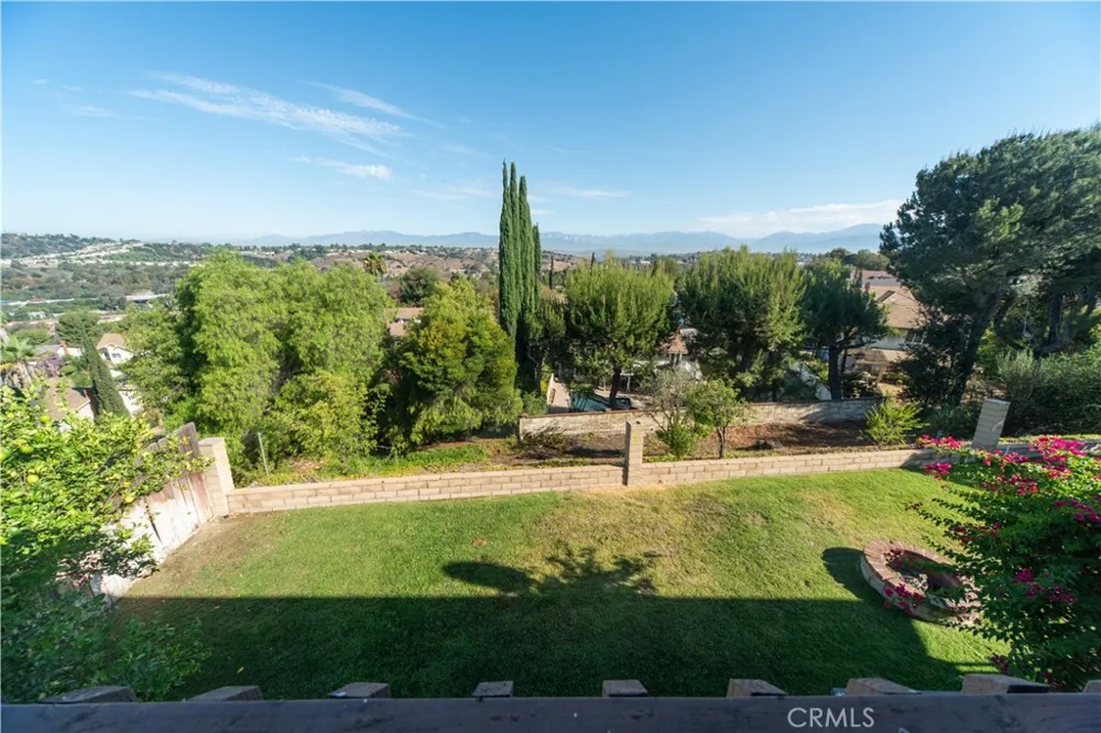 21515 Chirping Sparrow Diamond Bar, CA 91765