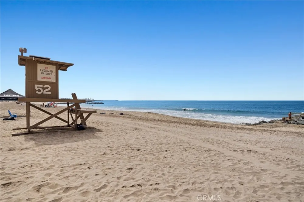 5212 Seashore #B Newport Beach, CA 92663
