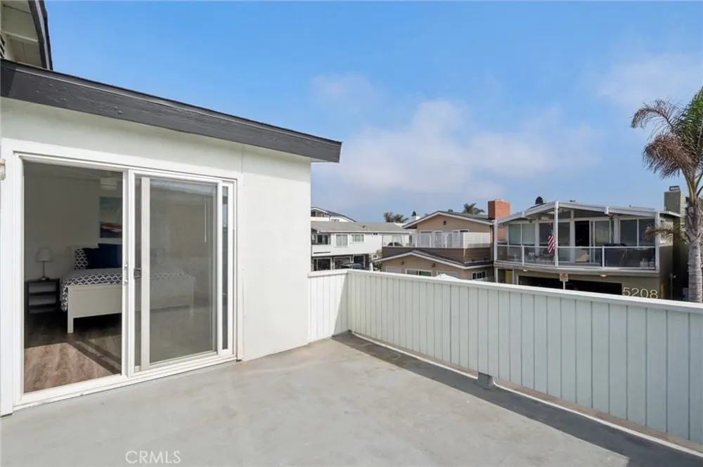 5212 Seashore #B Newport Beach, CA 92663