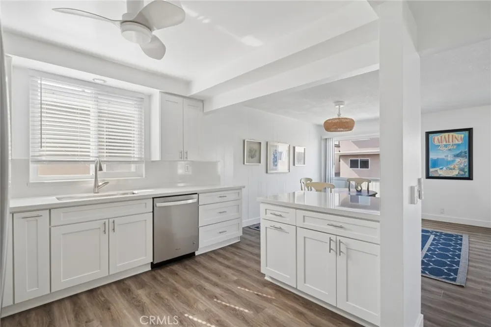 5212 Seashore #B Newport Beach, CA 92663