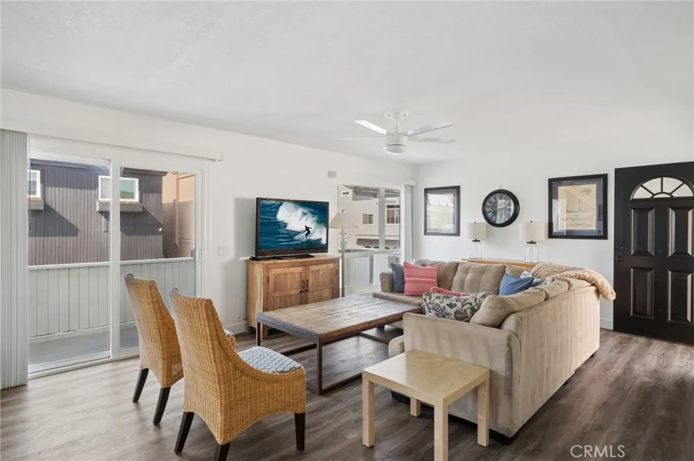5212 Seashore #B Newport Beach, CA 92663