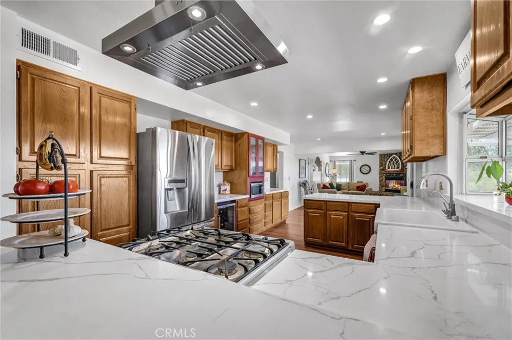 35120 Calle Nopal Temecula, CA 92592