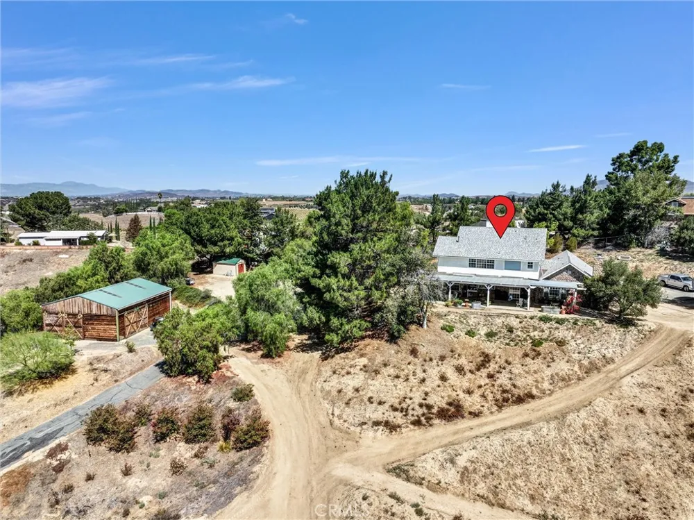 35120 Calle Nopal Temecula, CA 92592