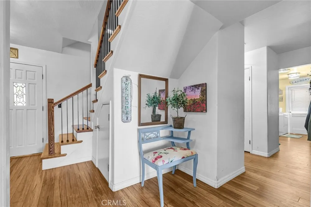 35120 Calle Nopal Temecula, CA 92592