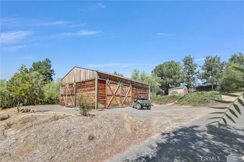 35120 Calle Nopal Temecula, CA 92592