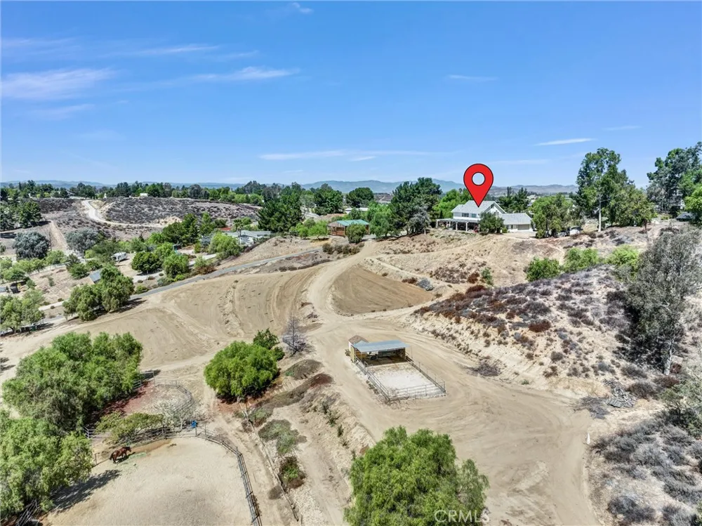 35120 Calle Nopal Temecula, CA 92592