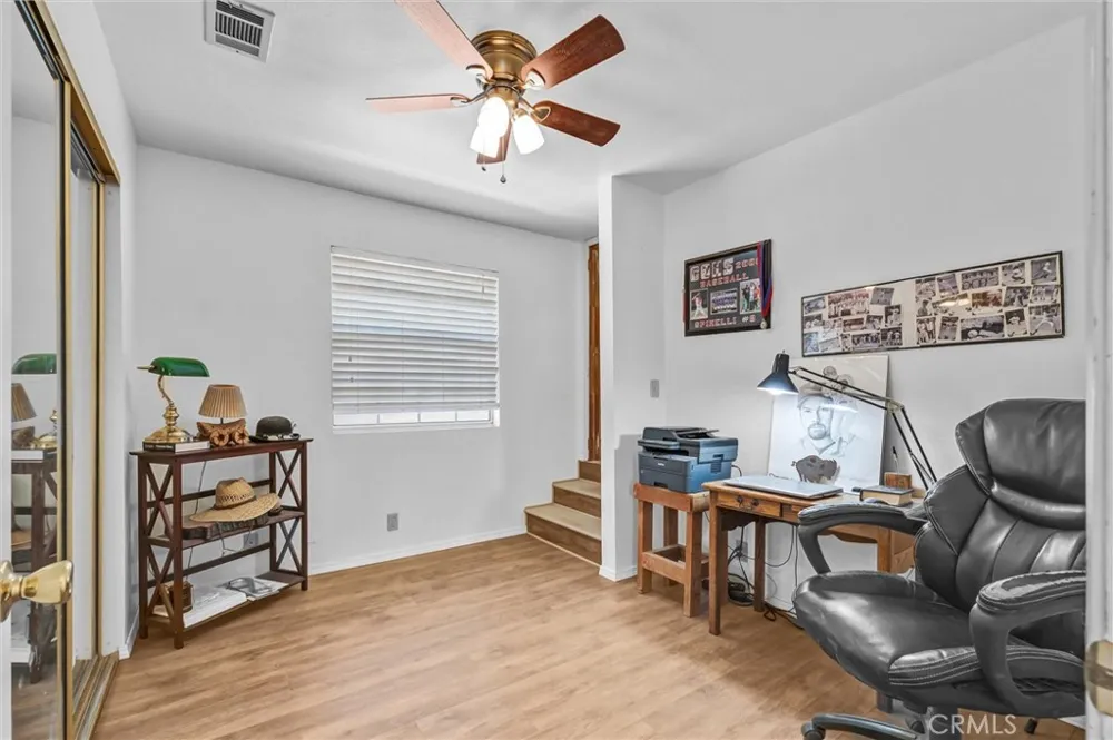 35120 Calle Nopal Temecula, CA 92592