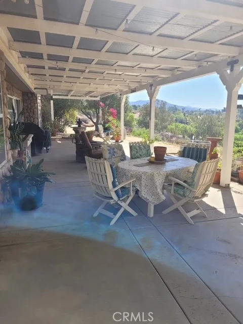 35120 Calle Nopal Temecula, CA 92592