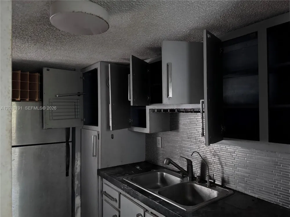 3024 Day Ave #3024 Miami, FL 33133