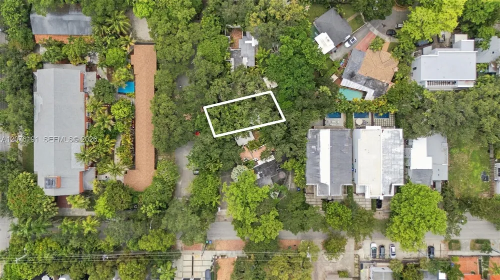 3024 Day Ave #3024 Miami, FL 33133