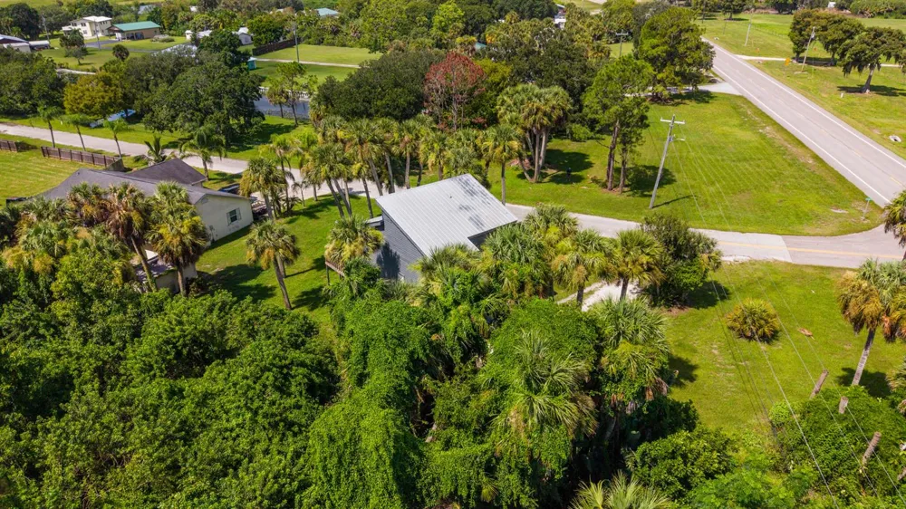 1017 Sabal Palm Drive Okeechobee, FL 34974