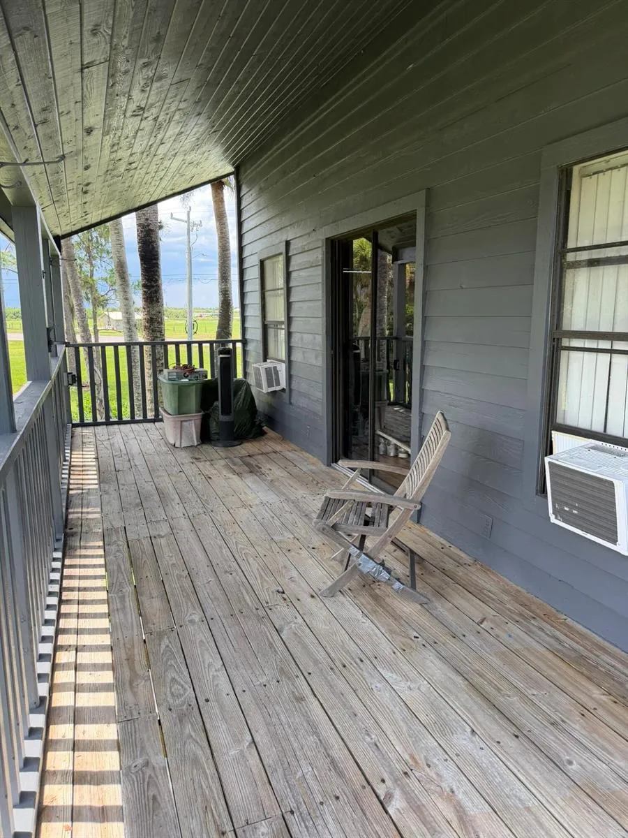 1017 Sabal Palm Drive Okeechobee, FL 34974
