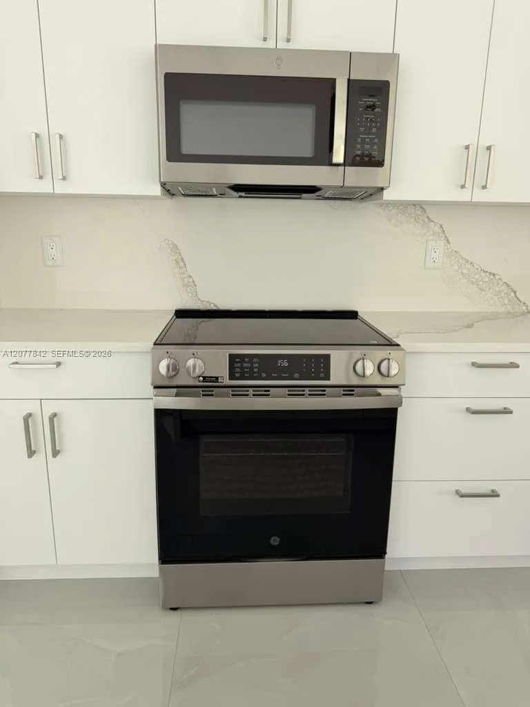 8636 100th Ct Vero Beach, FL 32967