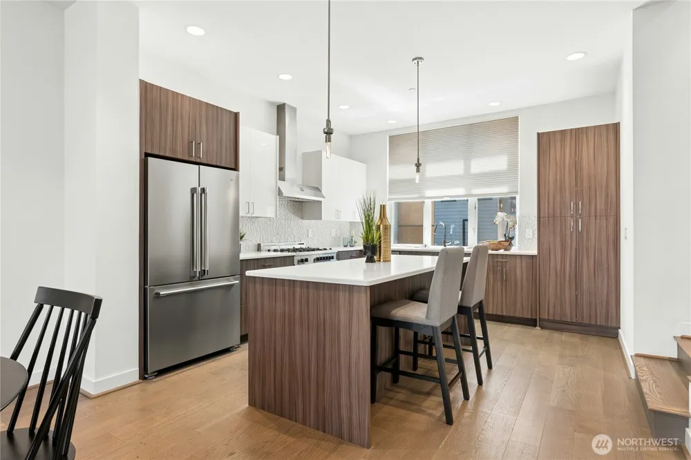 10762 SE 1st Drive #22 Bellevue, WA 98004