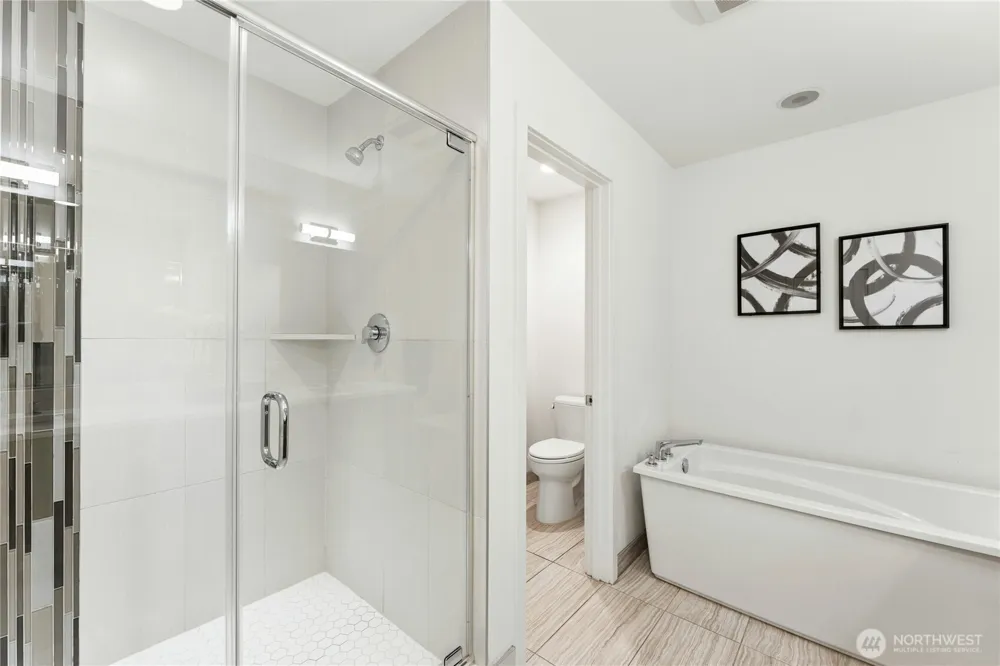 10762 SE 1st Drive #22 Bellevue, WA 98004
