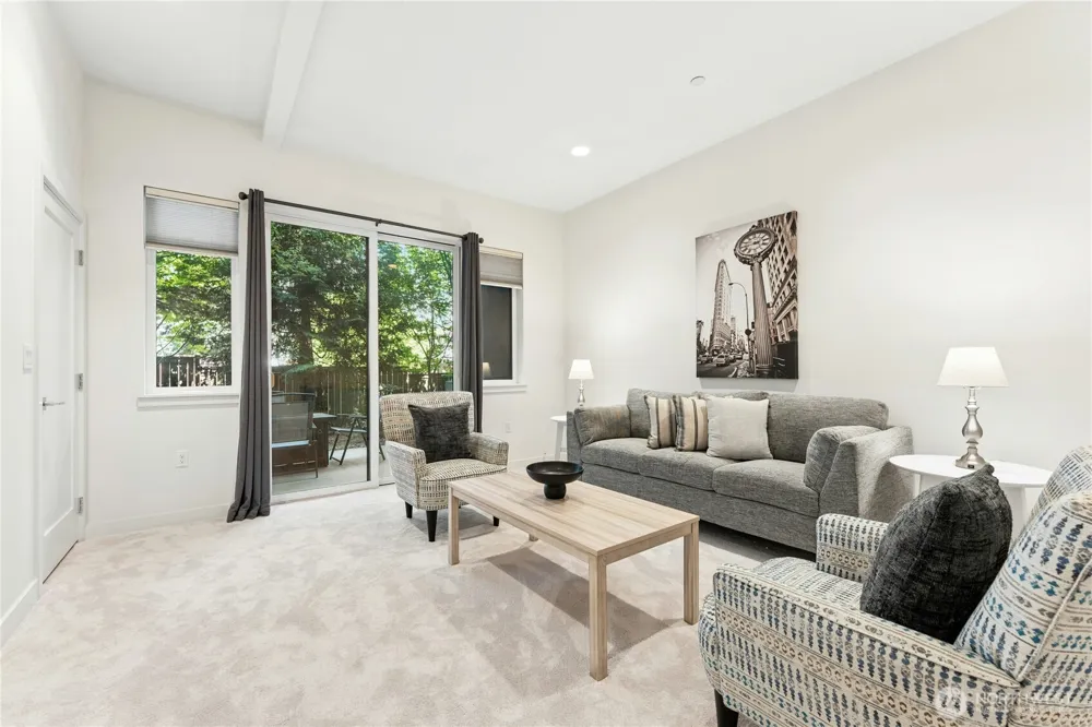10762 SE 1st Drive #22 Bellevue, WA 98004