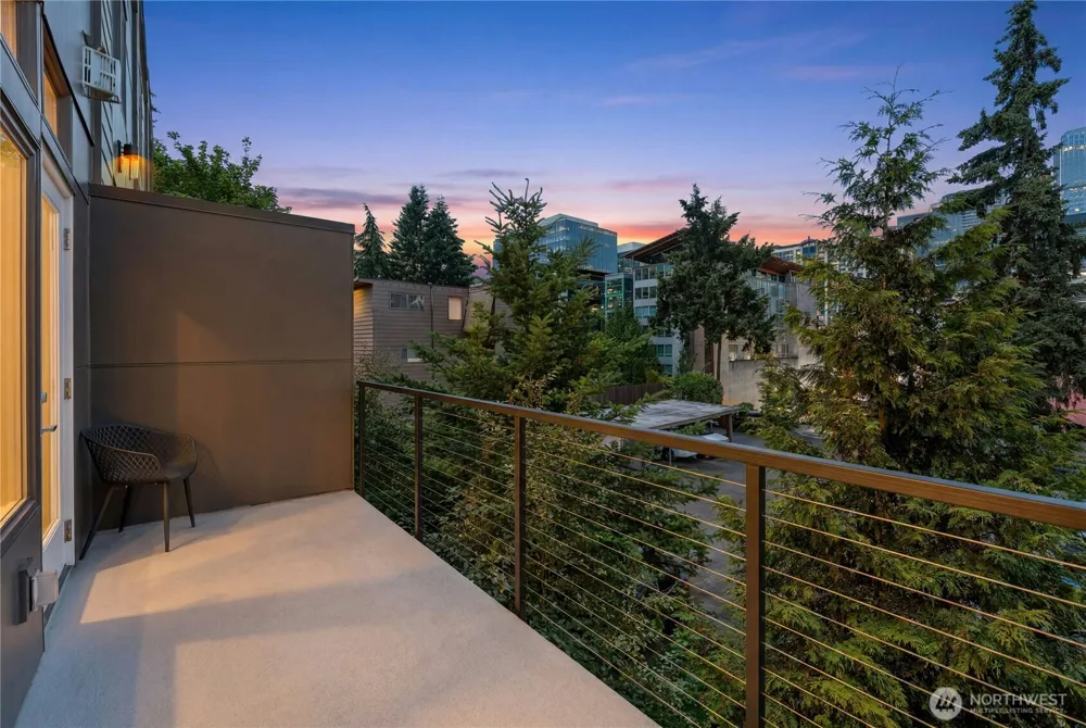 10762 SE 1st Drive #22 Bellevue, WA 98004