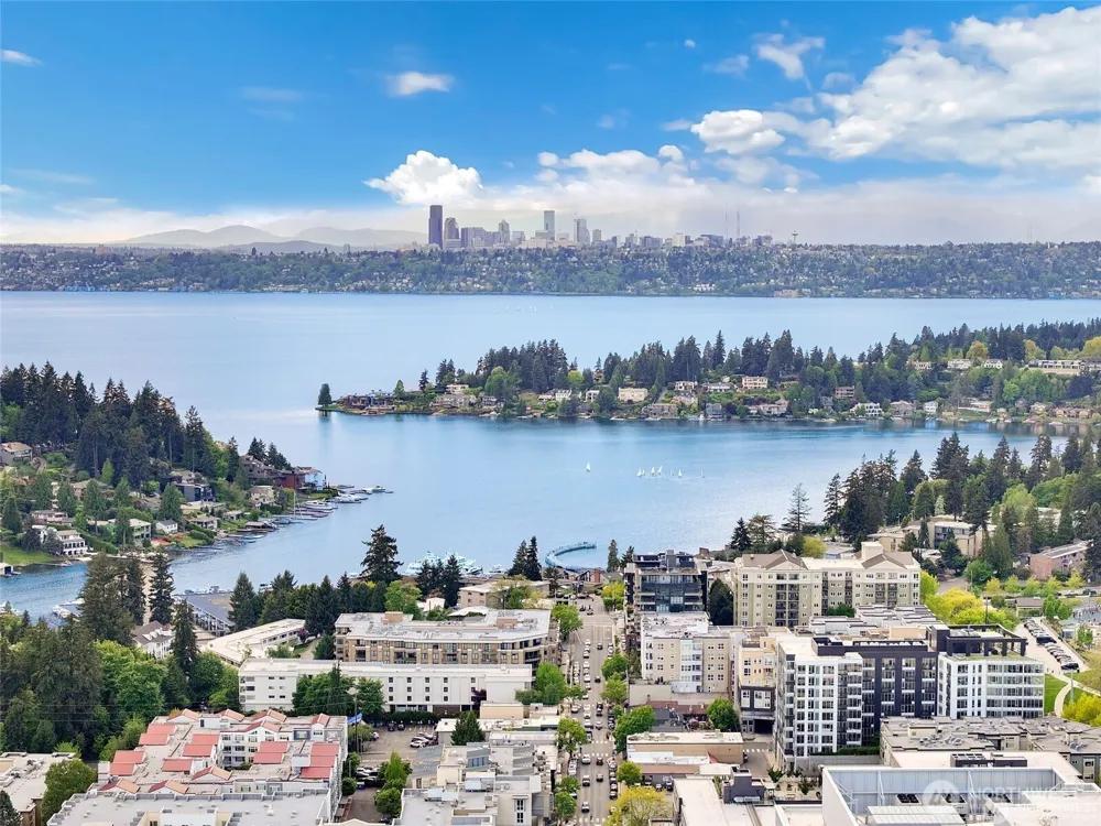 10762 SE 1st Drive #22 Bellevue, WA 98004